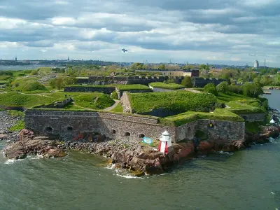 Suomenlinnan Pursiseuran (SuPs) satama Marina