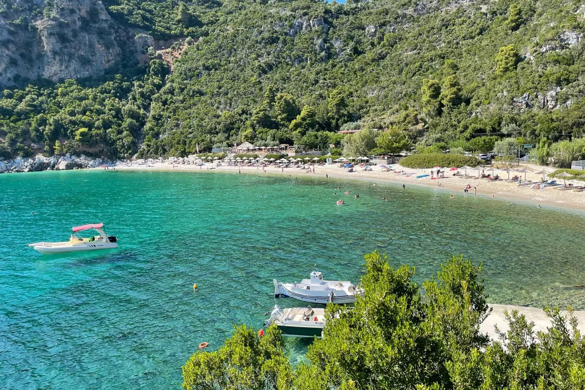 Limnonari Bay in Αλικιάς, Greece — photo 5