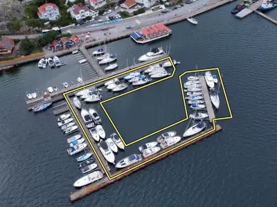 Havsbadets gästhamn, marina in Lysekil, Sweden — photo 4