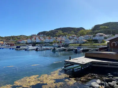 Ellös gästhamn, marina in Ellös, Sweden — photo 2