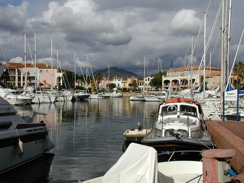 Port du Pilon, marina in Saint-Tropez, France — photo 3