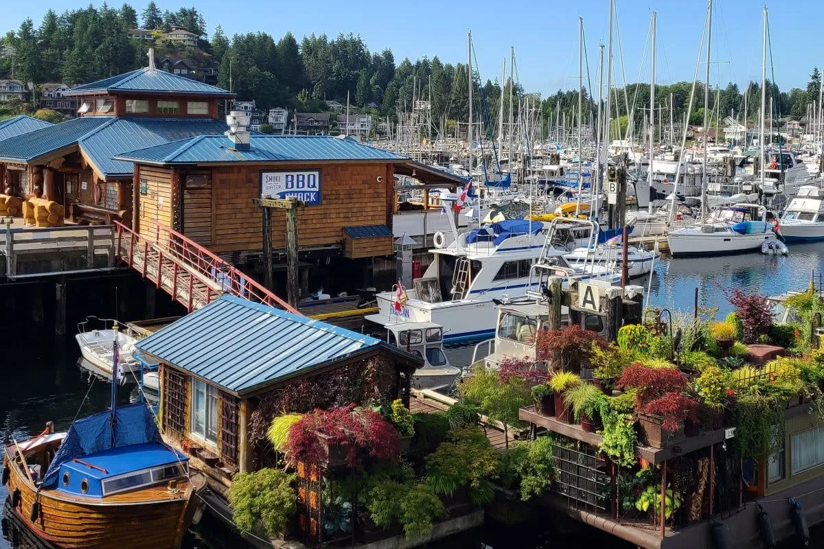 Gibsons Marina in Gibsons, Canada — photo 3