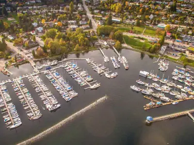 Gibsons Marina in Gibsons, Canada — photo 4