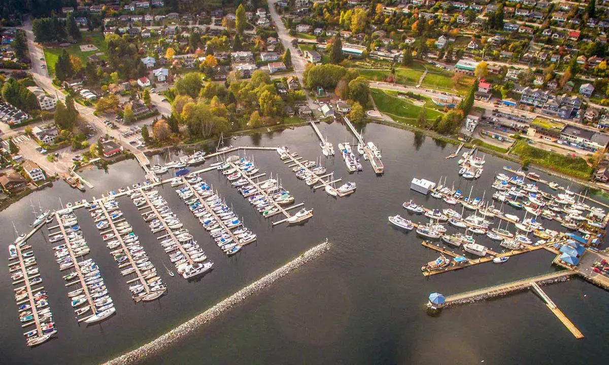 Gibsons Marina in Gibsons, Canada — photo 4