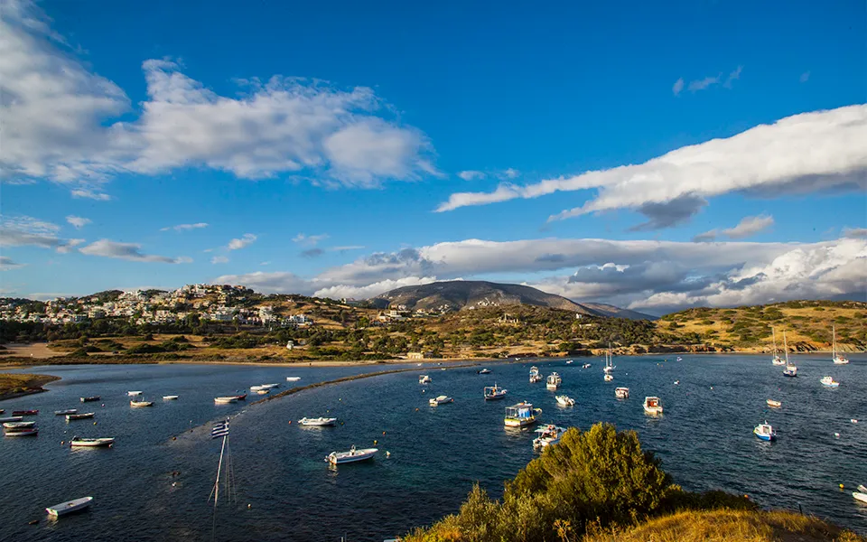 Anavyssos Bay in Anavissos Municipal Unit, Greece — photo 2