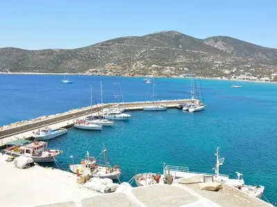 Platis Gialos pier