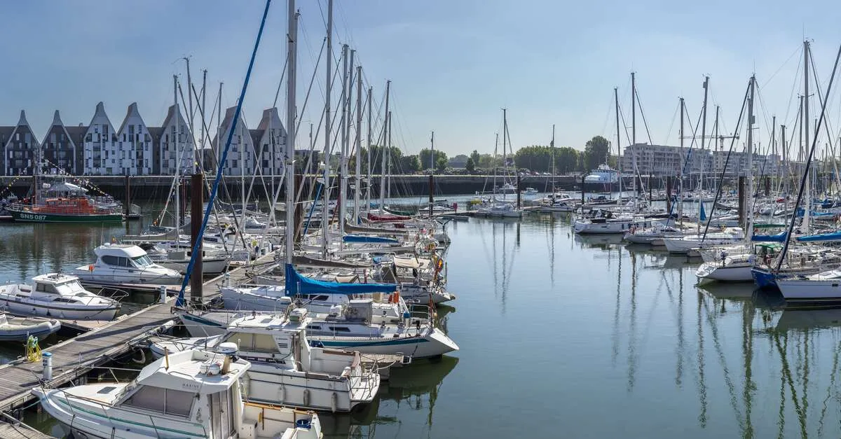 Port de Plaisance Yacht Club de la Mer du Nord, marina in Dunkirk, France