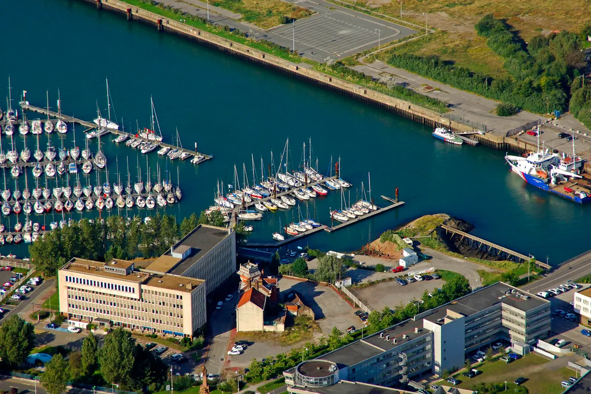 Port de Plaisance Yacht Club de la Mer du Nord, marina in Dunkirk, France — photo 4