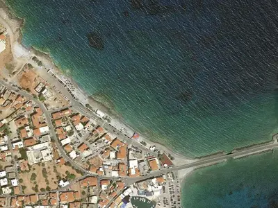 Marina Elafonisou in Βιγκλάφια, Greece — photo 2