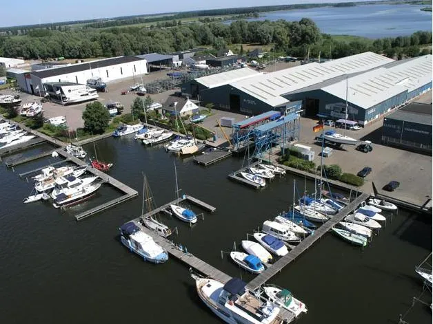 Jachtcenter Elburg BV Marina in Elburg, Netherlands — photo 8