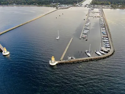 Falsterbokanalens småbåtshamn, marina in Ljunghusen, Sweden — photo 2