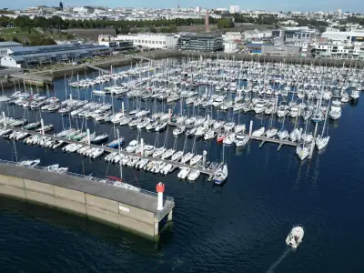 Port de Porscaff, marina in Lampaul-Plouarzel, France — photo 4