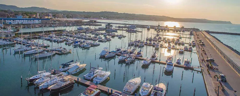Marina dei Cesari in Fano, Italy — photo 2