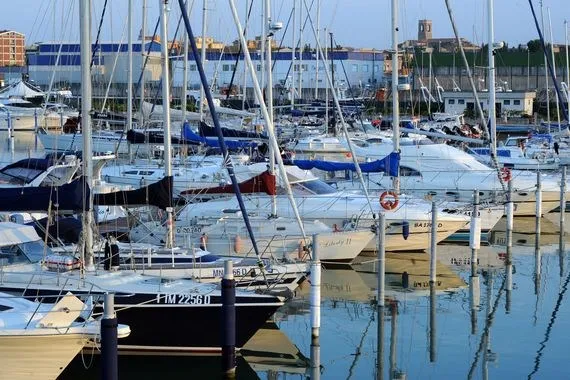 Marina dei Cesari in Fano, Italy — photo 3