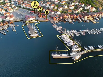 Bovallstrands Gästhamn, marina in Bovallstrand, Sweden — photo 2