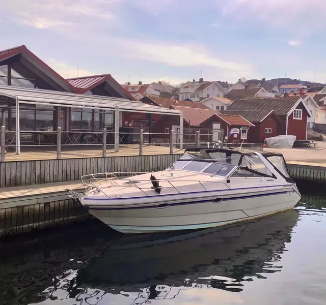 Hasselösunds gästhamn, marina in Kungshamn, Sweden — photo 5
