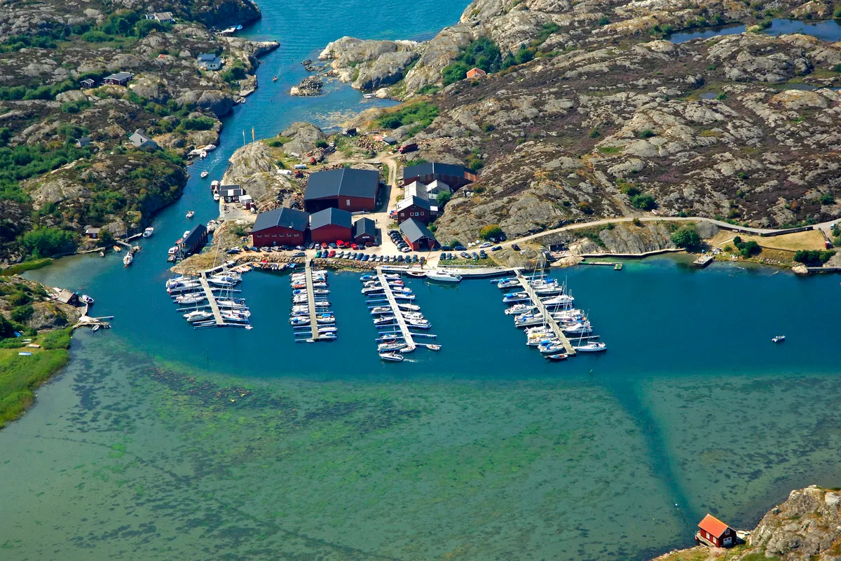 Grundsunds hamn, marina in Grundsund, Sweden — photo 3