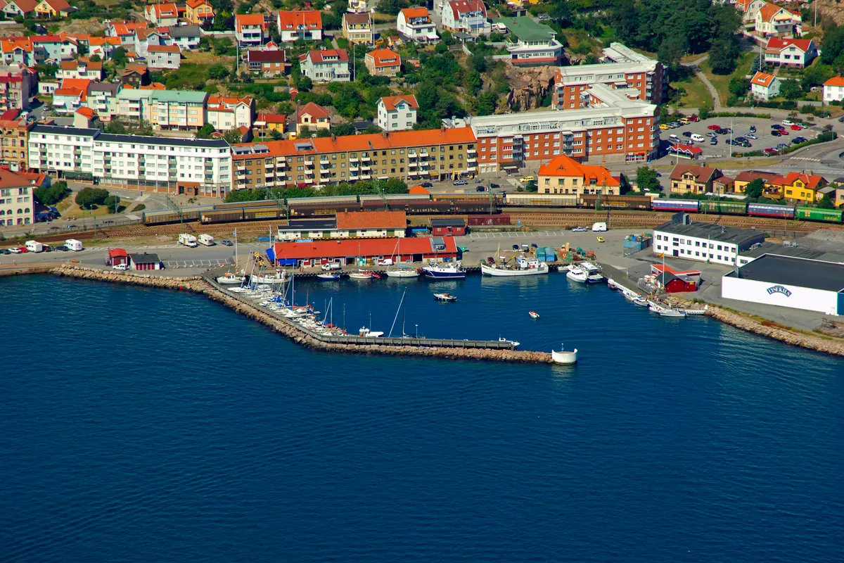 Grundsunds hamn, marina in Grundsund, Sweden — photo 2