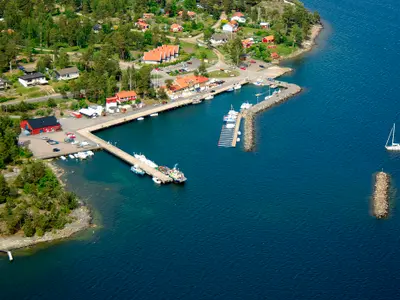 Fyruddens hamn, marina in Fyrudden, Sweden — photo 4