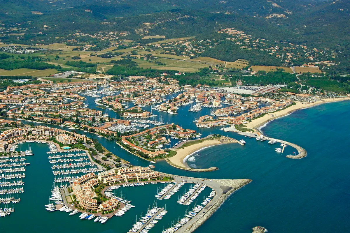Port Grimaud, marina in Grimaud, France — photo 5