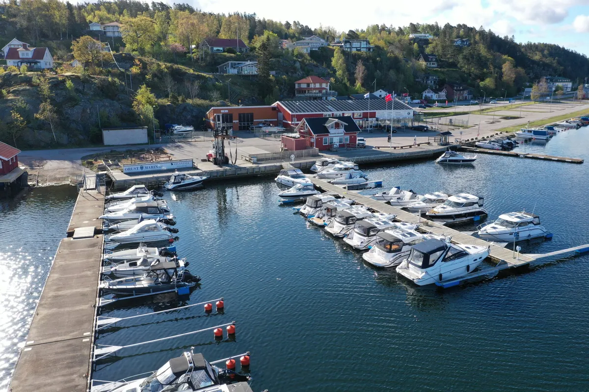 Henåns gästhamn, marina in Henån, Sweden — photo 4