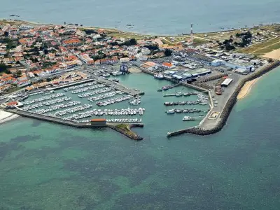 Port de l'Herbaudière, marina in L'Herbaudière, France — photo 4