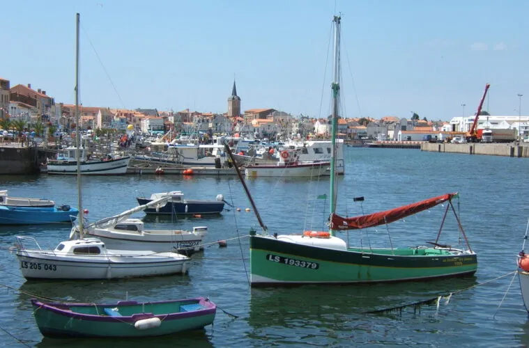 Port de l'Herbaudière, marina in L'Herbaudière, France — photo 8