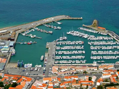 Port de l'Herbaudière, marina in L'Herbaudière, France — photo 5
