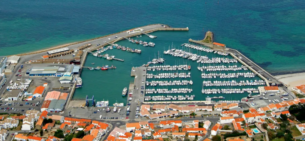 Port de l'Herbaudière, marina in L'Herbaudière, France — photo 6