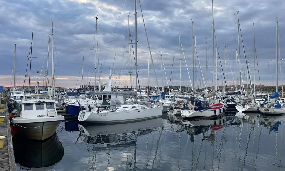 Vrångö hamn, marina in Vrångö, Sweden