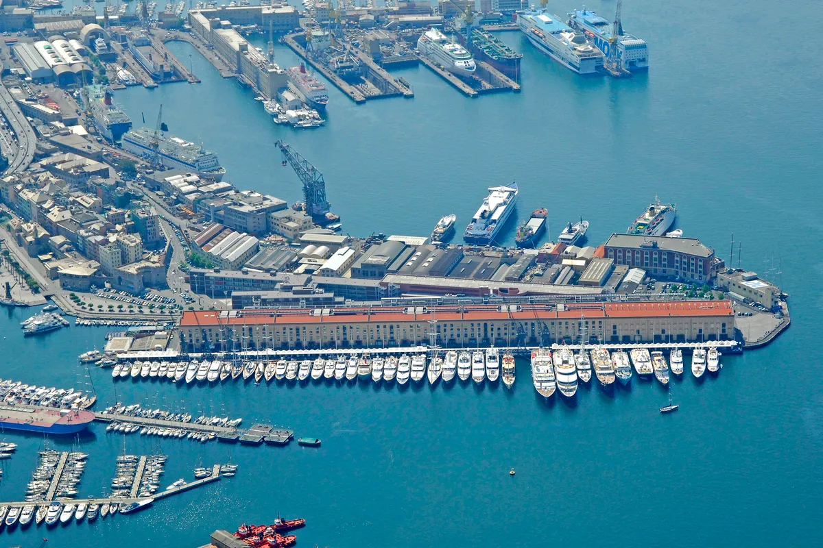 Marina Molo Vecchio in Genoa, Italy — photo 4