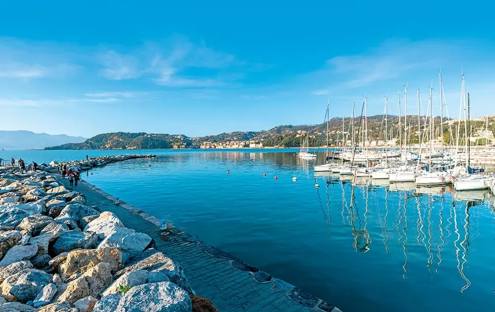Lerici Harbour, marina in Lerici, Italy — photo 2