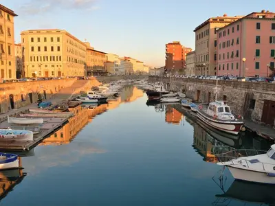 San Giovanni Small Harbour, marina in Portoferraio, Italy — photo 5