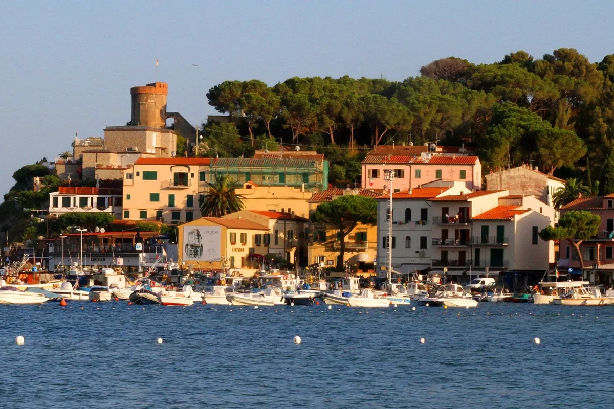 Marina di Campo Harbour in Marina di Campo, Italy — photo 5