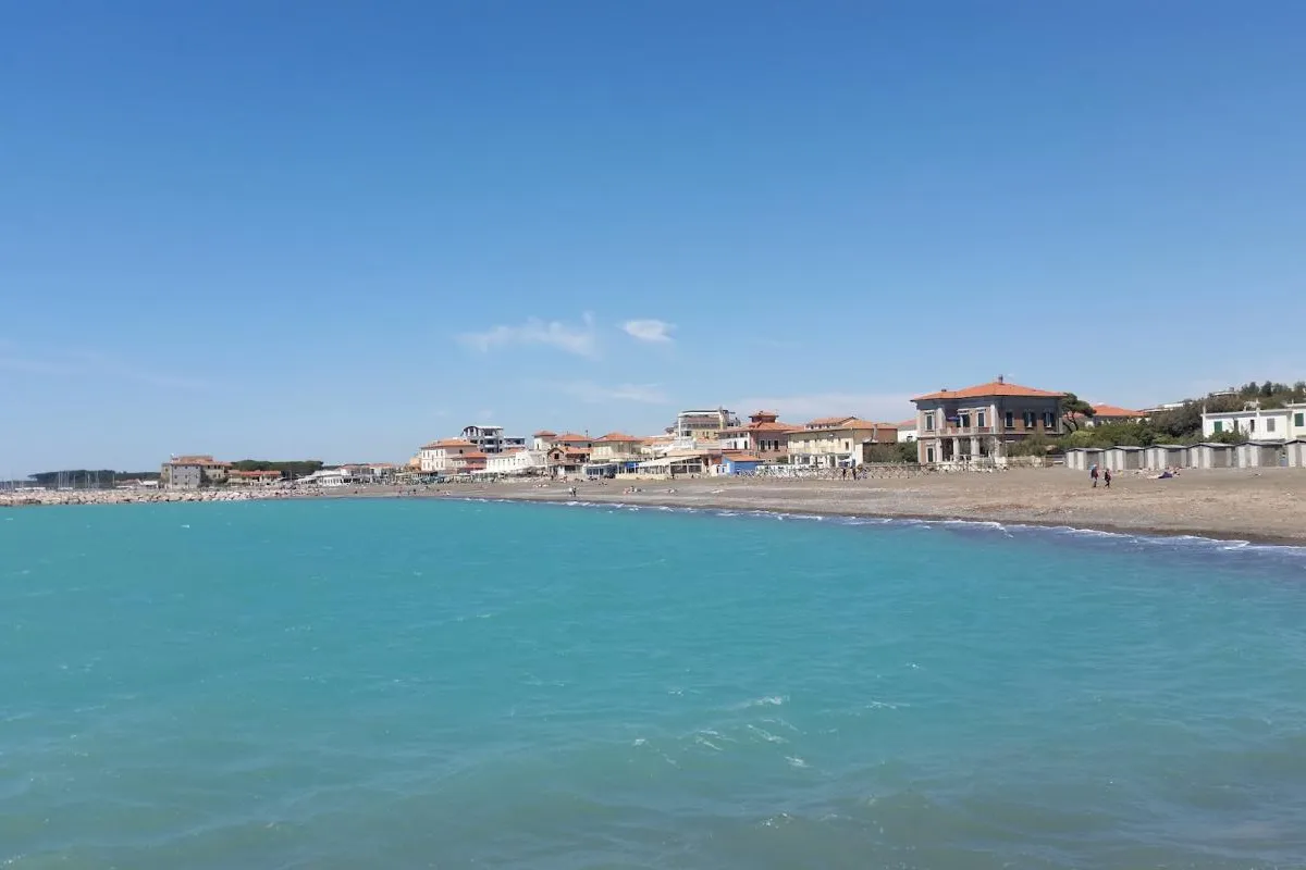 Porto di Cecina, marina in Cecina, Italy — photo 3