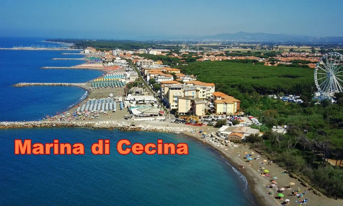 Porto di Cecina, marina in Cecina, Italy — photo 4