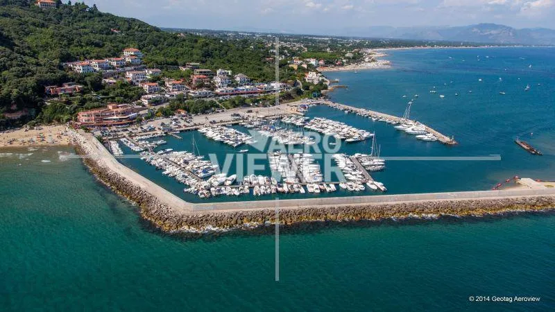 Porto Turistico del Circeo, marina in San Felice Circeo, Italy — photo 4