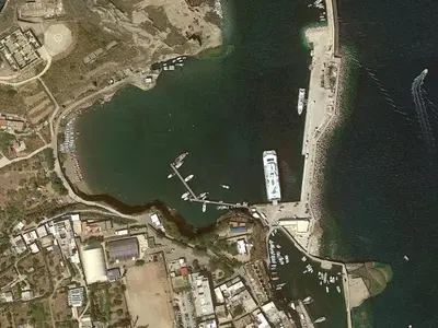Ventotene Cala Rosano Harbour, marina in Ventotene, Italy — photo 5
