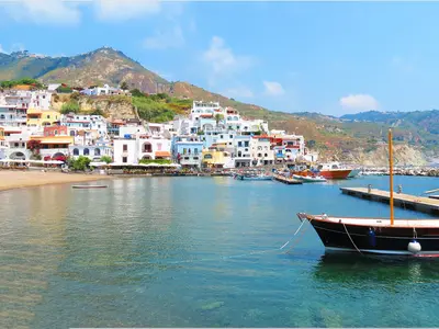 Sant Angelo d'Ischia Small Harbour, marina in Sant Angelo, Italy — photo 5