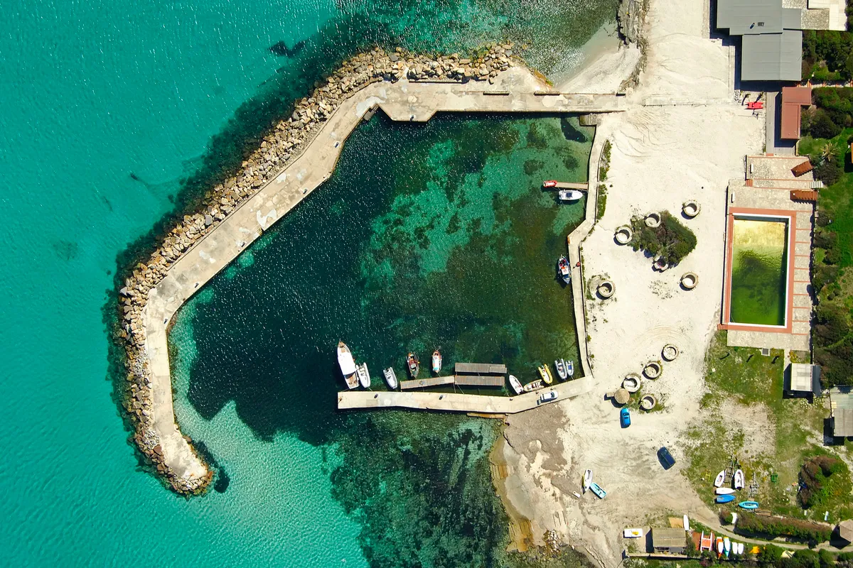 Ancora Yacht Club Small Harbour, marina in Isthintini/Stintino, Italy — photo 2