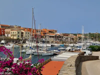 Stintino Porto Mannu Harbour, marina in Isthintini/Stintino, Italy — photo 3