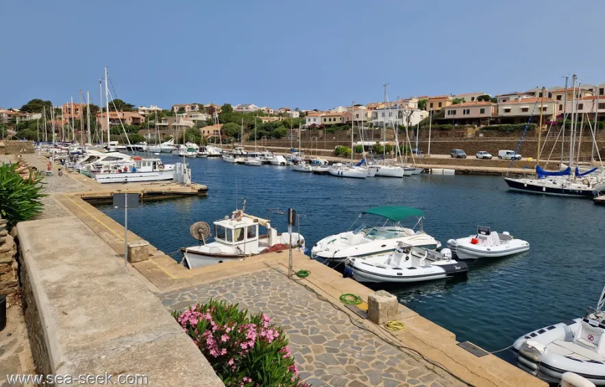 Stintino Porto Mannu Harbour, marina in Isthintini/Stintino, Italy — photo 4