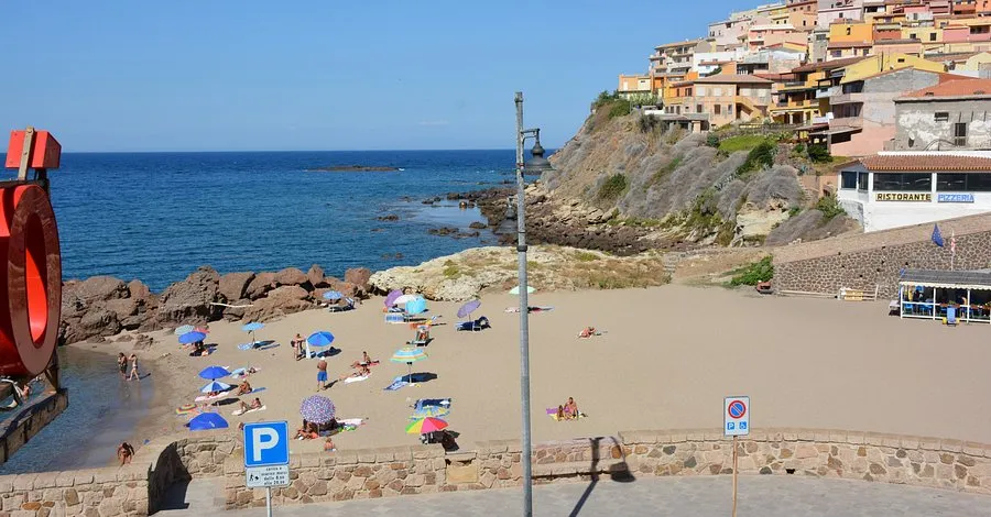 Castelsardo Marina in Lu Bagnu, Italy — photo 5