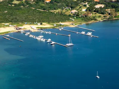 Porto Pozzo Small Harbour, marina in Lungòni/Santa Teresa Gallura, Italy — photo 2