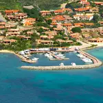 Baia Caddinas Small Marina