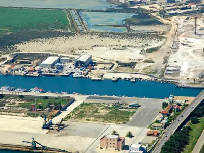 Porto Ponte Romano Harbour