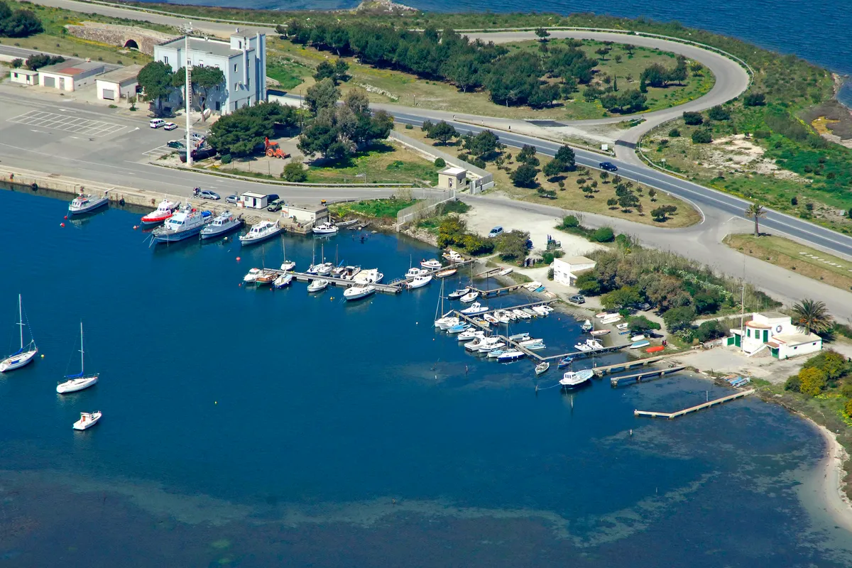 Porto Ponte Romano Harbour, marina in Santu Antiogu/Sant'Antioco, Italy — photo 2