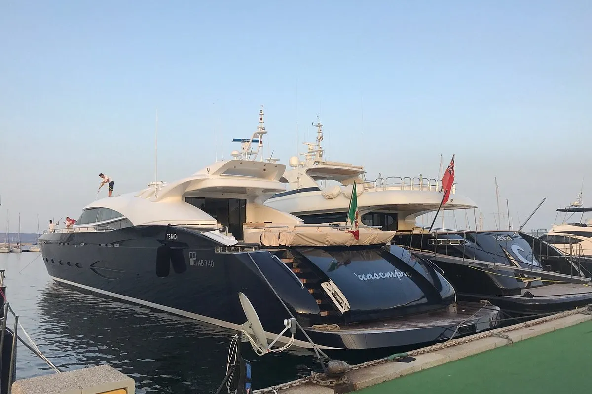 Carloforte Marinatour Marina in U Pàize/Carloforte, Italy — photo 2