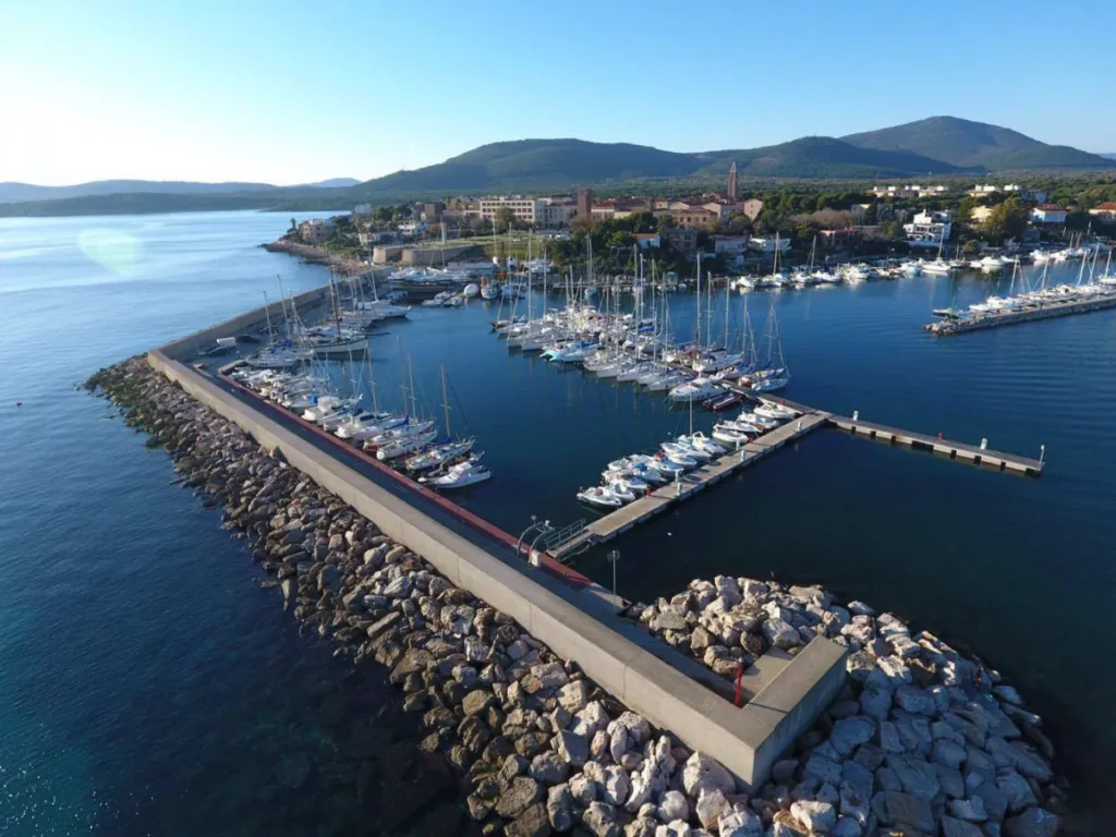 Fertilia Small Marina in Alghero, Italy — photo 5