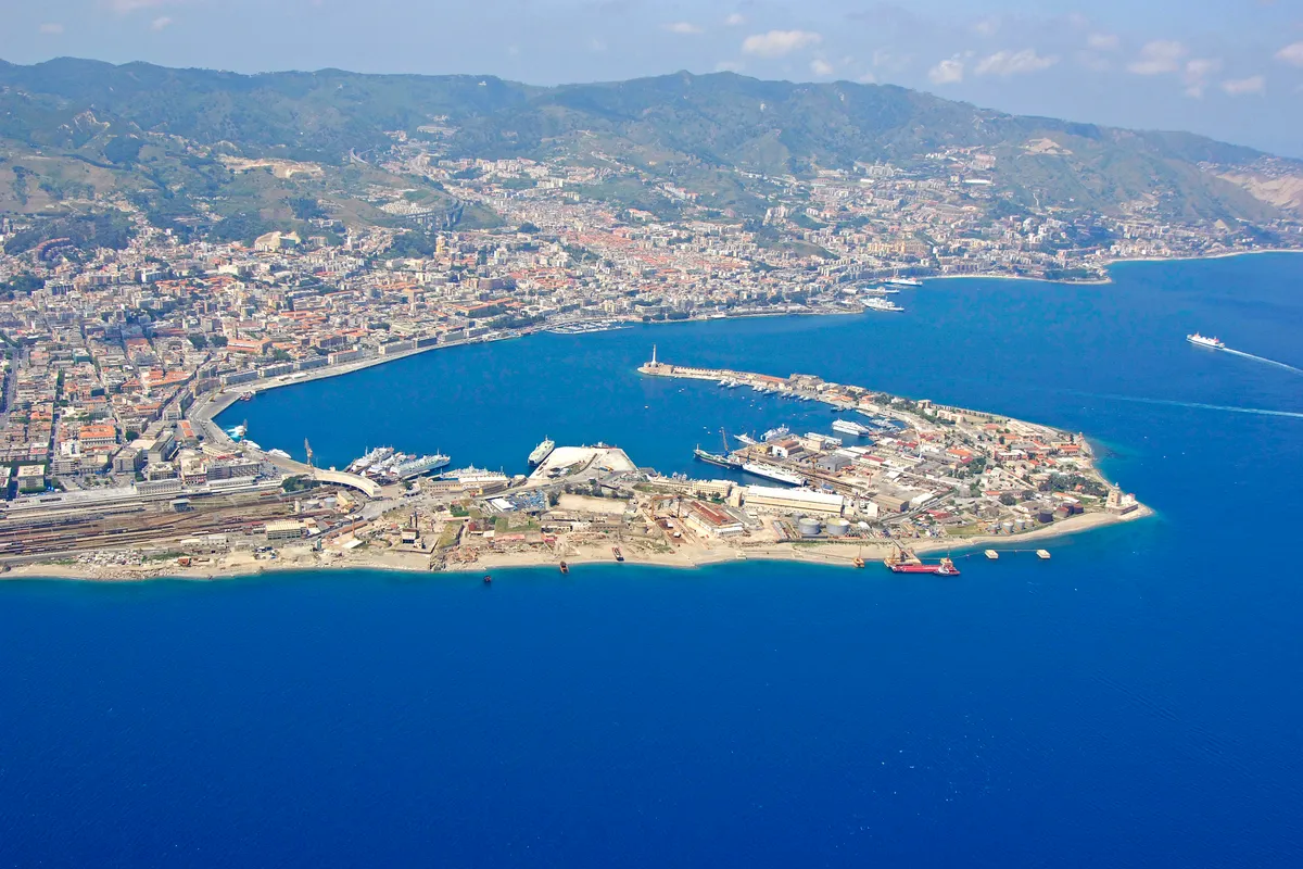 Porto di Levante, marina in Lipari, Italy — photo 2